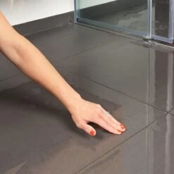 Secucare Anti Slip Spray 100ml - Antislip Voor Tegelvloeren -Ajax® Verkoop 1200x1200 144