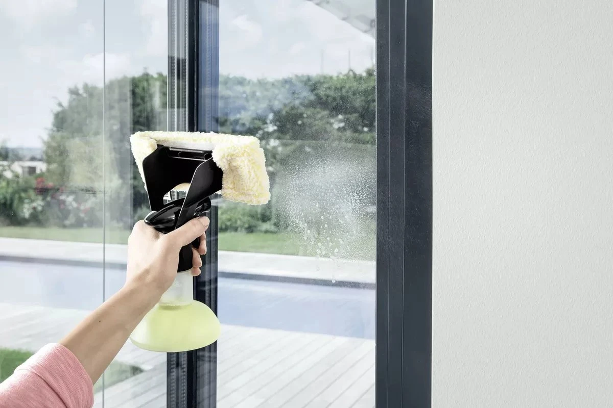 Kärcher RM 500 - Glasreiniger Concentraat - Limited Edition Witte Lelie - 750 ML 2 Kärcher RM 500 - Glasreiniger Concentraat - Limited Edition Witte Lelie - 750 ML - Afbeelding 2