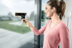 Kärcher RM 500 - Glasreiniger Concentraat - Limited Edition Witte Lelie - 750 ML 6 Kärcher RM 500 - Glasreiniger Concentraat - Limited Edition Witte Lelie - 750 ML -Ajax® Verkoop 1200x800 11